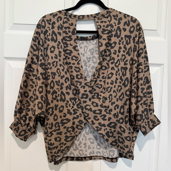 Sweet Lovely Brown Leopard Print Long Sleeve Top - Picture 3 of 6